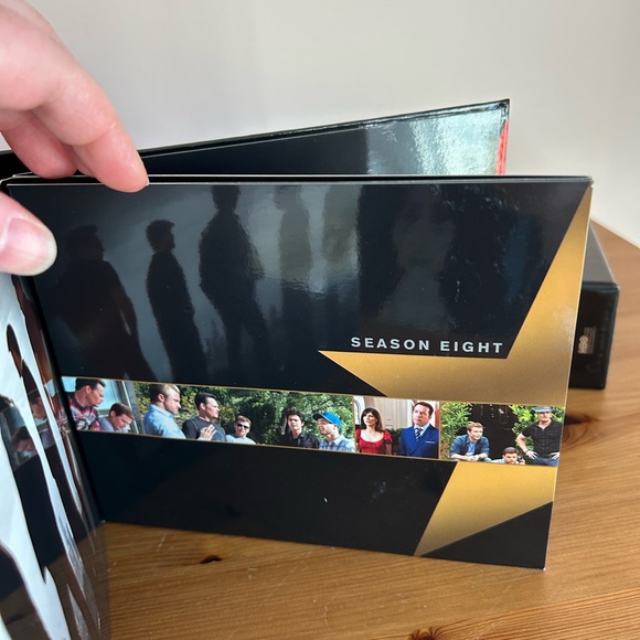 Entourage Series DVD Collection - Picture 3 of 14